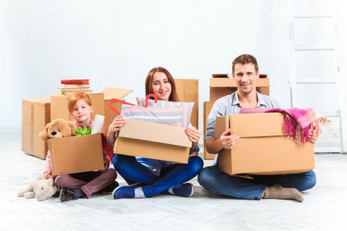 Local moving van support for residential and business customers in Cubitttown