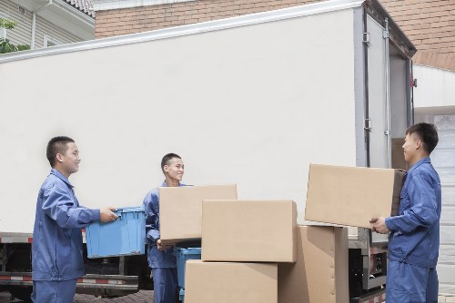 Cubitt Town van service handling furniture and boxed items