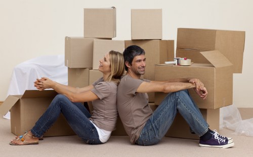 Local delivery and moving service for Cubitttown customers